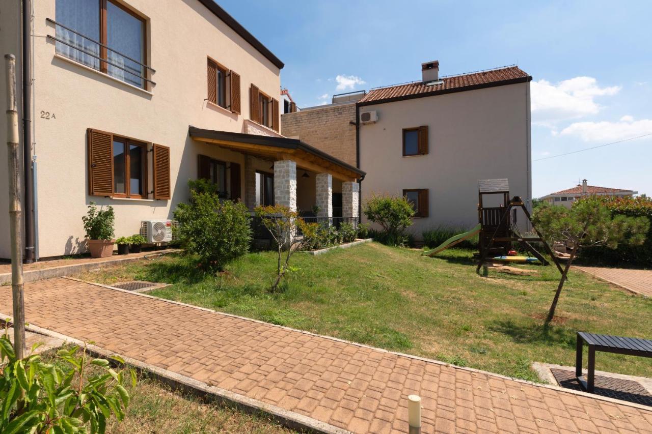 Holiday Home Maslina بوريتش المظهر الخارجي الصورة